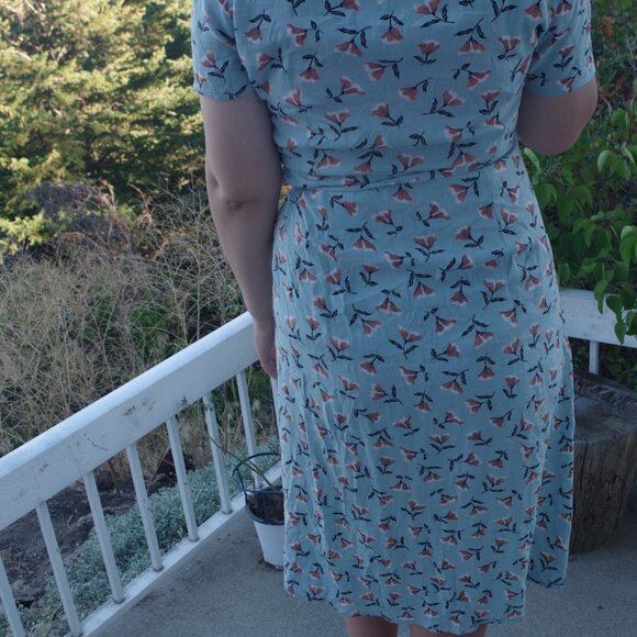 Retro 80s Floral Dress - Picture 8 of 9